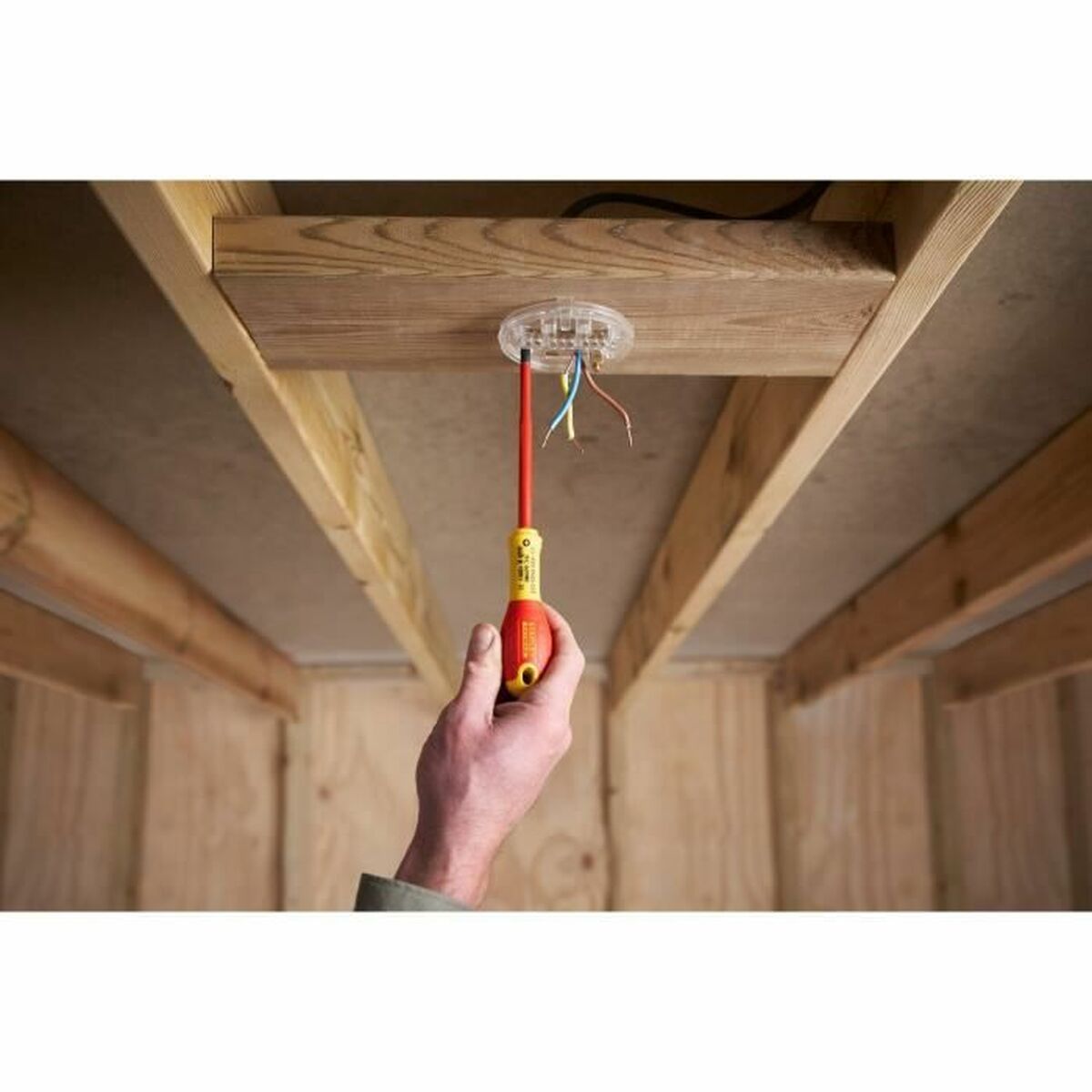 V5H0A25A6AFD8C2A6C9DC6A7D569F283C35R5169986P6