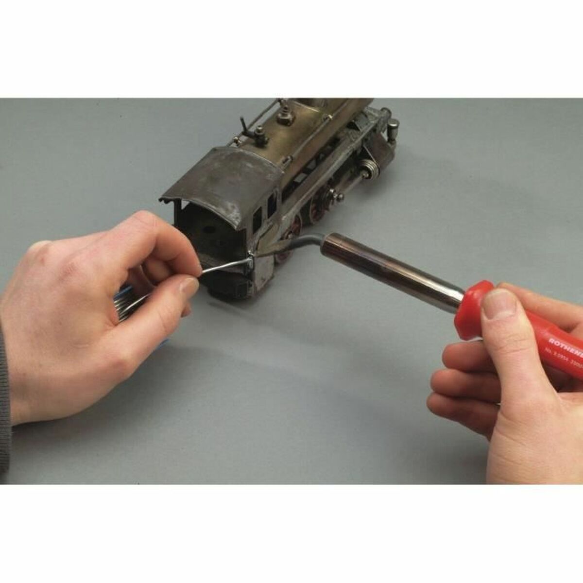 V5HF8CA7B366CC36C6850A0C9B741949AC5R4590077P6