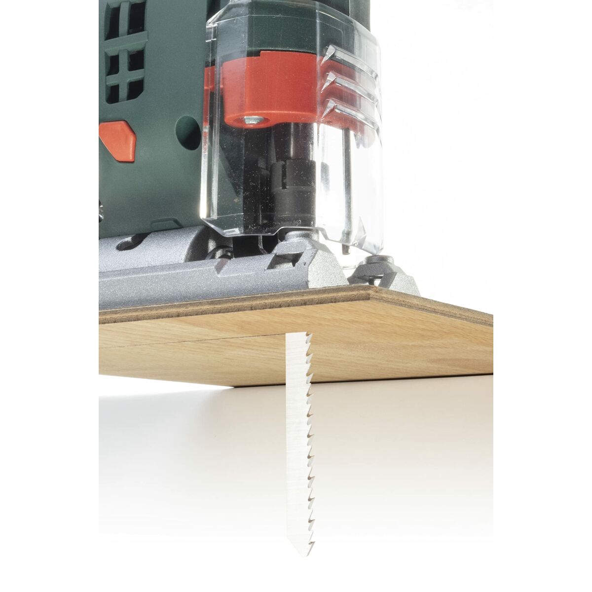 V7H31CAC6C611F827175D5F79408DBAFBA6R3447686P5