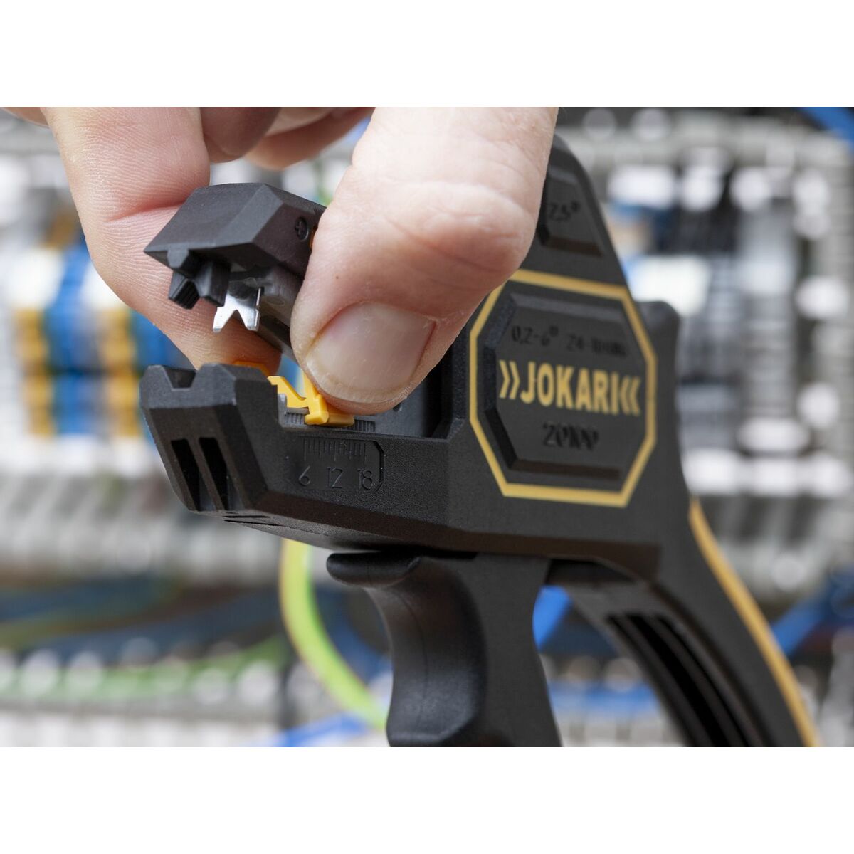 V4H0DA4C537E1F6AAD75441B5091330683ER6630163P10