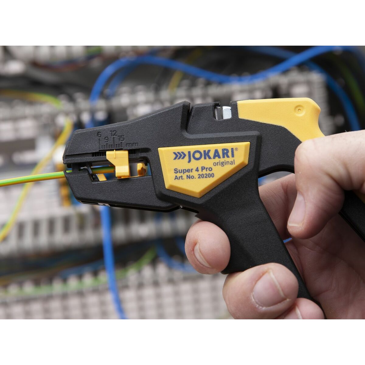 V4HA31ACF8F23DB8A189C247C948E78E4EDR6623665P10