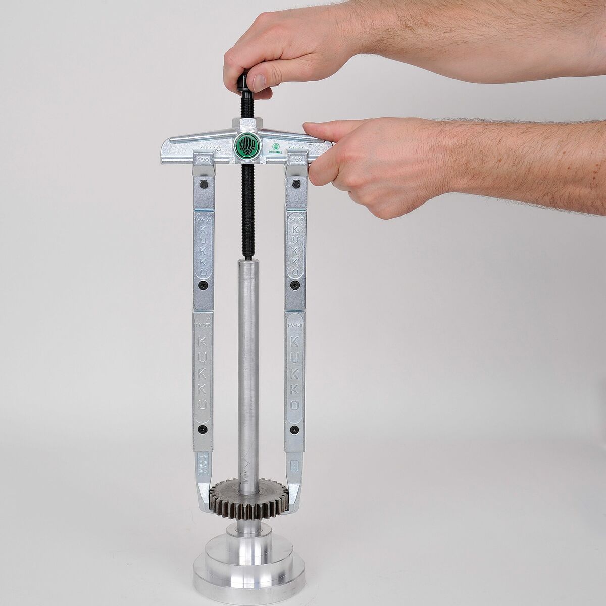 V5H273F3C30C87C54DF6F6885CCEF03F516R7223445P5