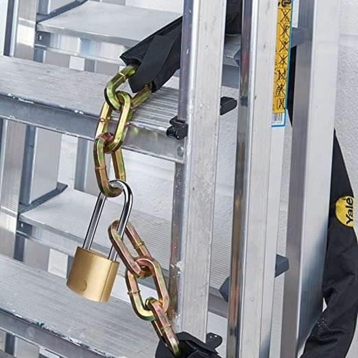 V5HE37002EC1DA572FC76A69BFB7B68DF3ER6710886P4