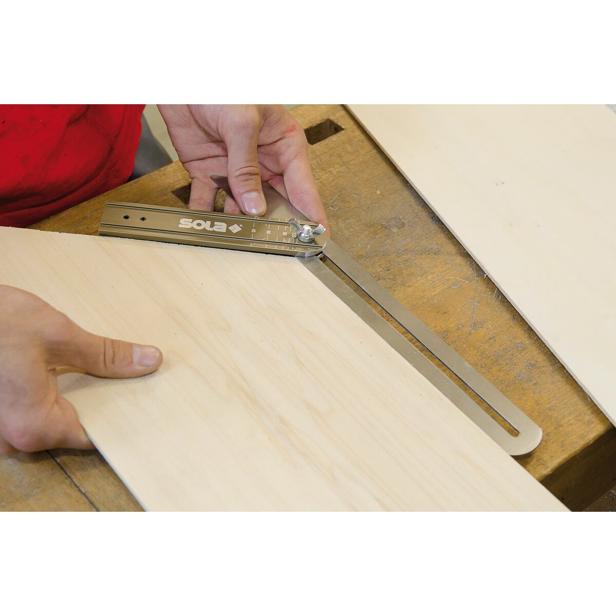 V3H06F63DA7CD02B98C0FA313708EC23236R7055671P3