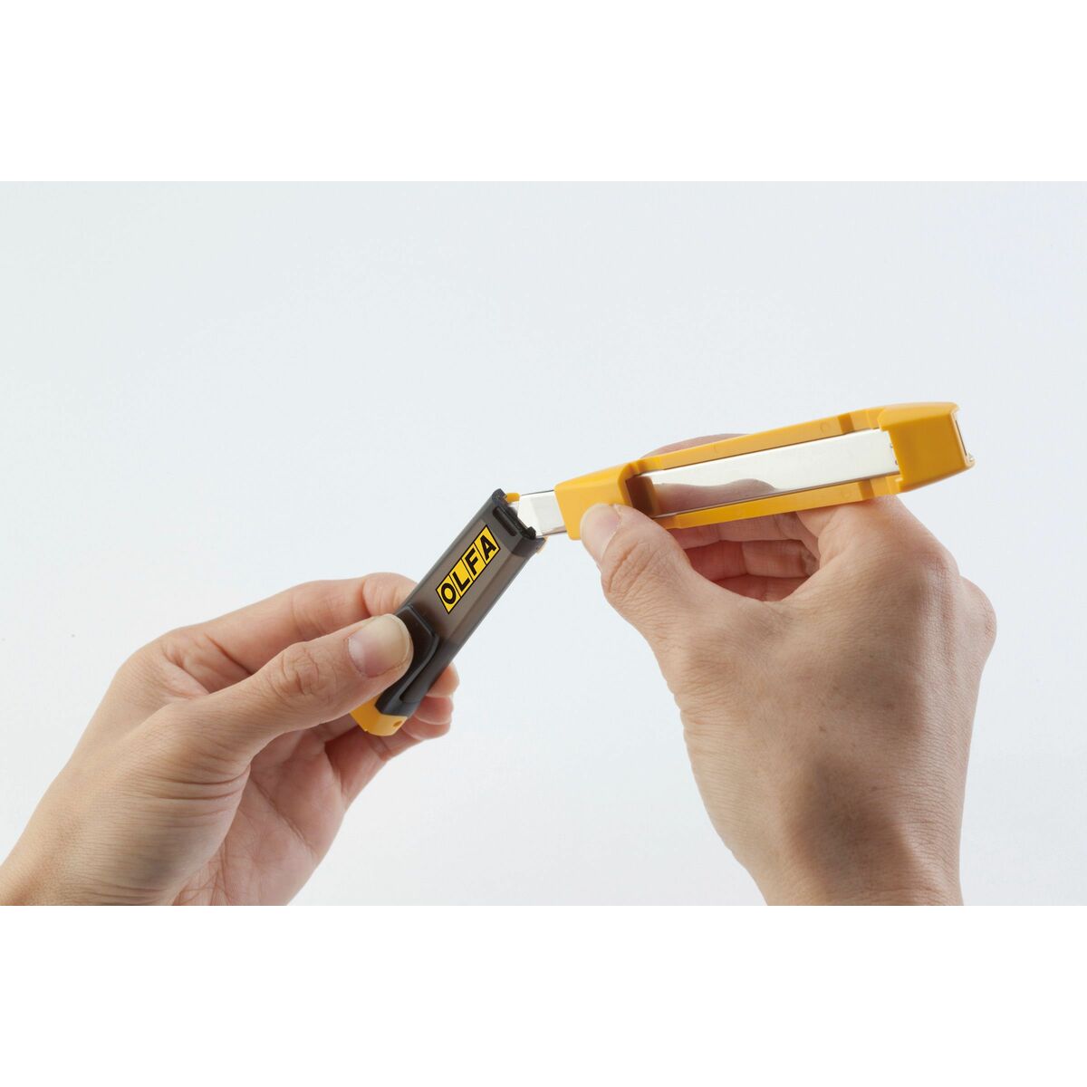 V4H4328D15078AFDA514DA172556AE19A25R6615195P4