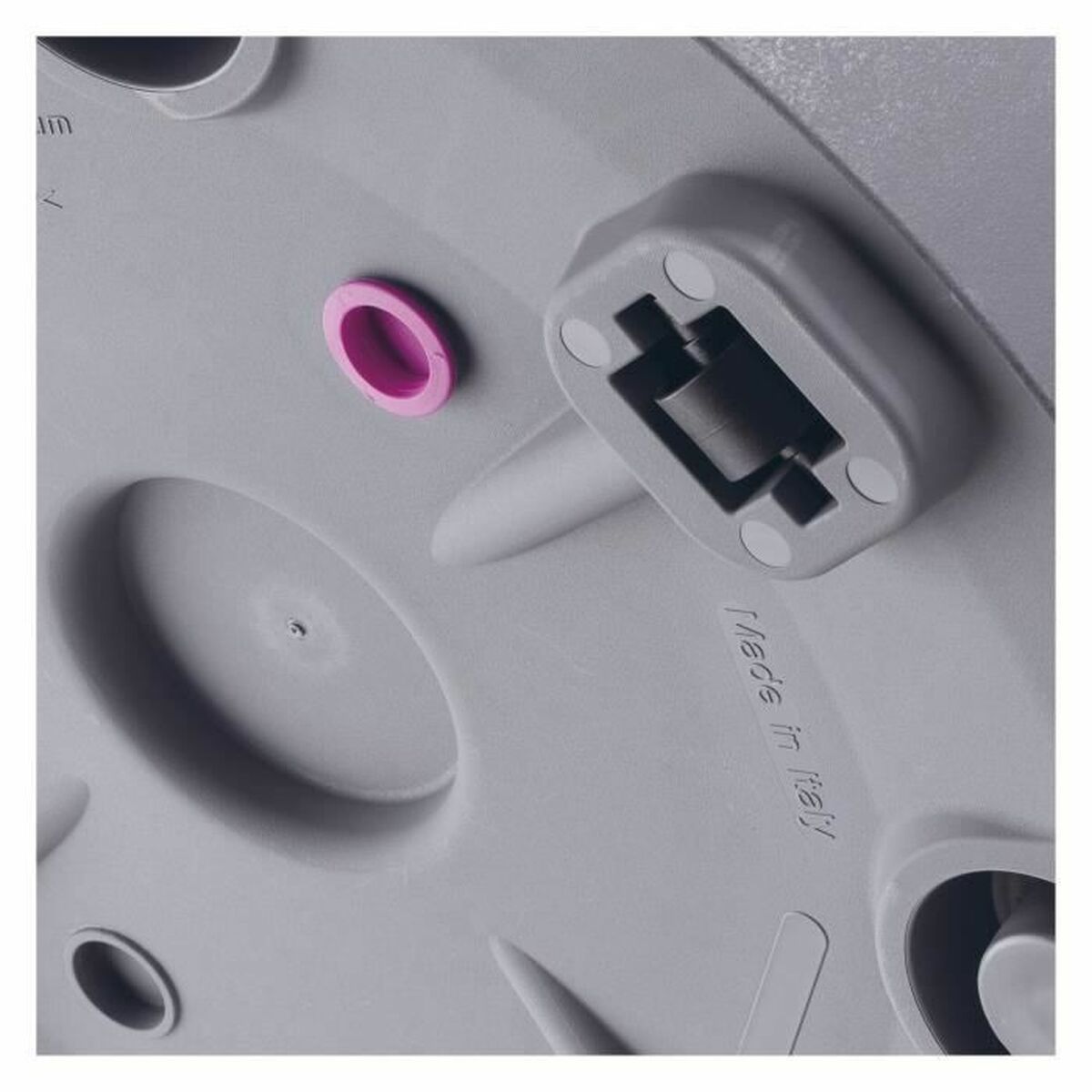 V6H09FFFB78696FD21EFE0A530748FCDD4AR6690531P4