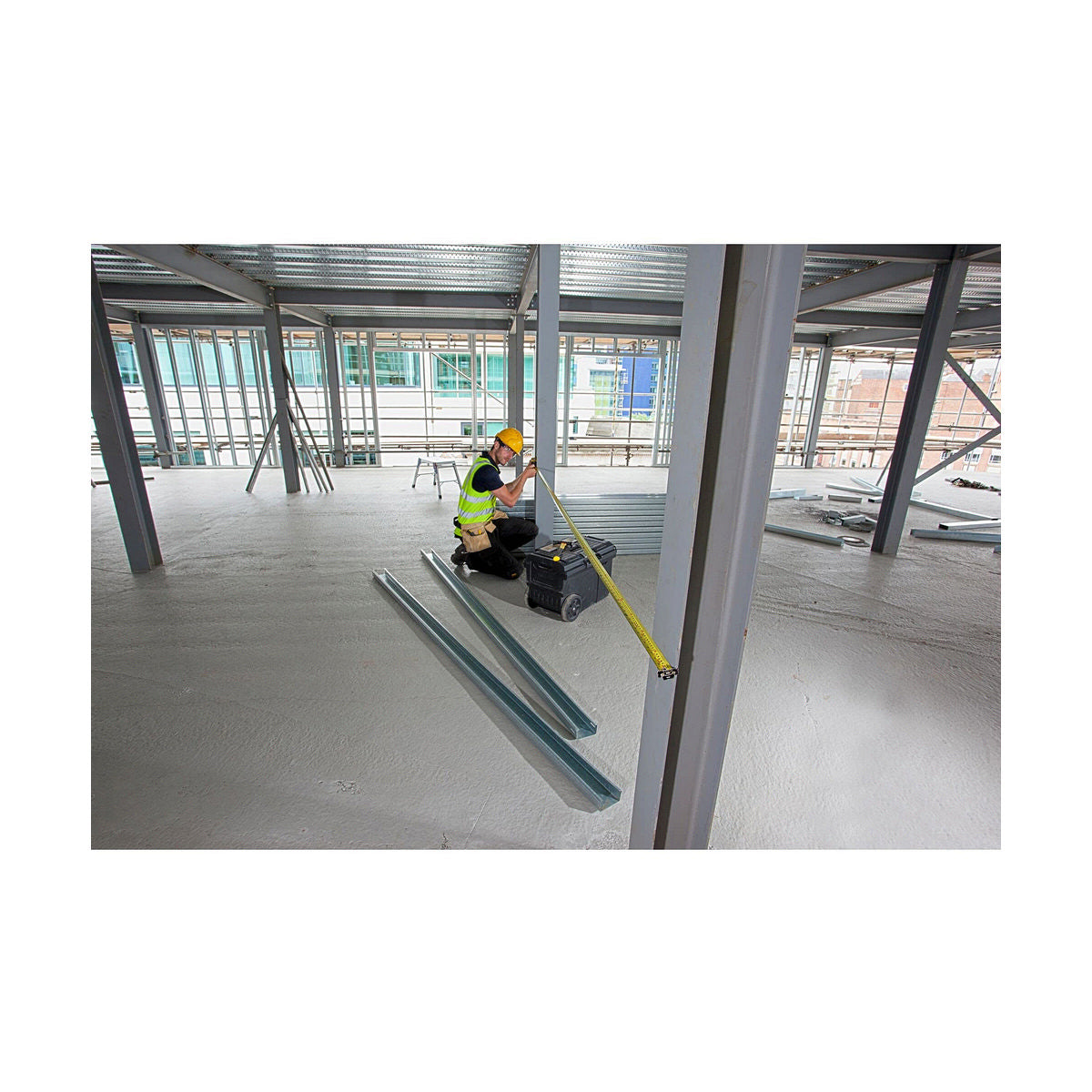 V6H549216C826E3ECF296BEFED48F87E703R4490470P6