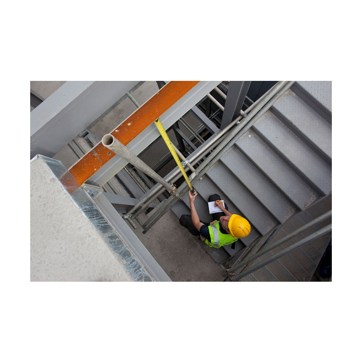 V6H0D1D04B4CDAFAF6A3B7DED9711AACBBCR4490472P8