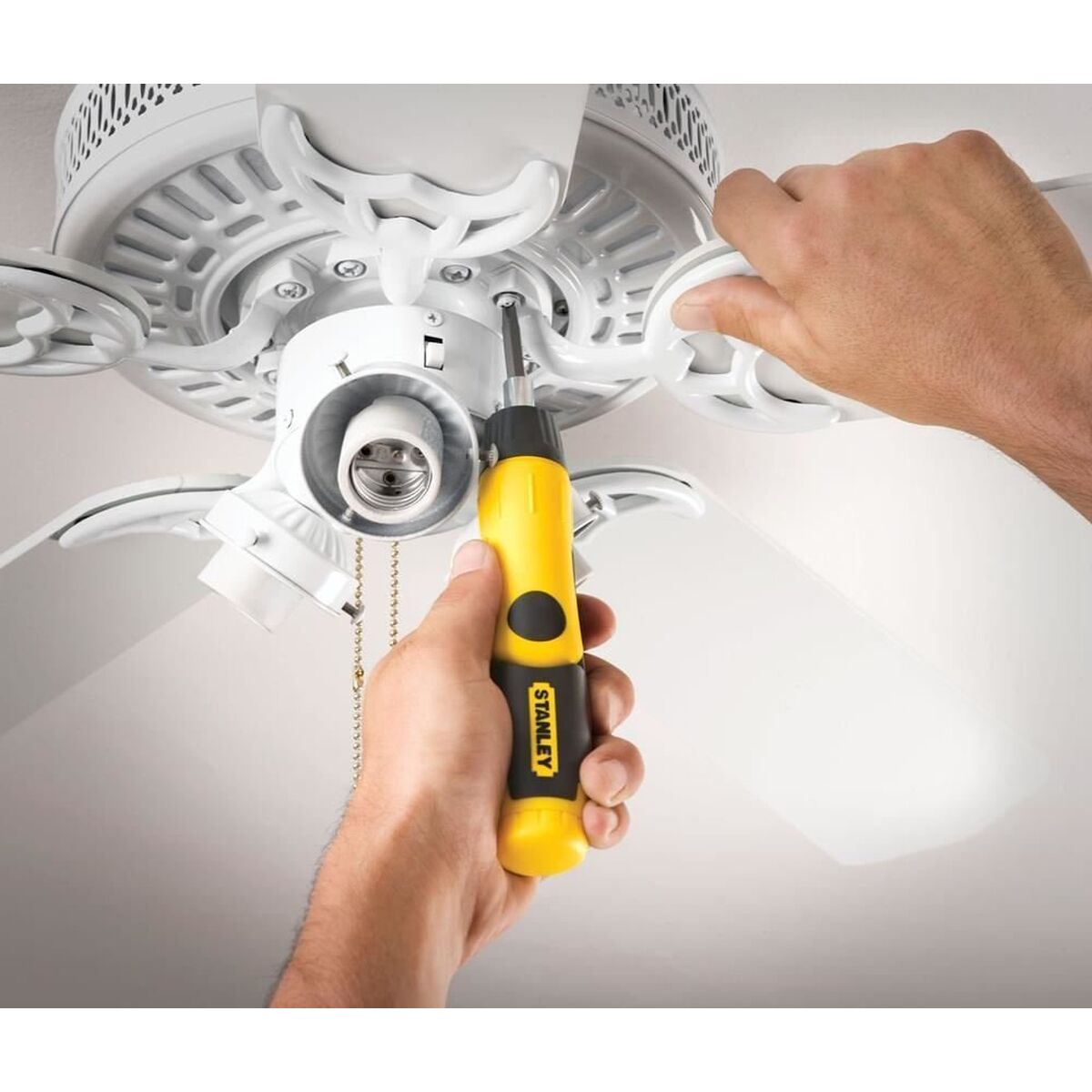 V3H9D195E8596F1A2D62234D51C1590BFFER7408457P9