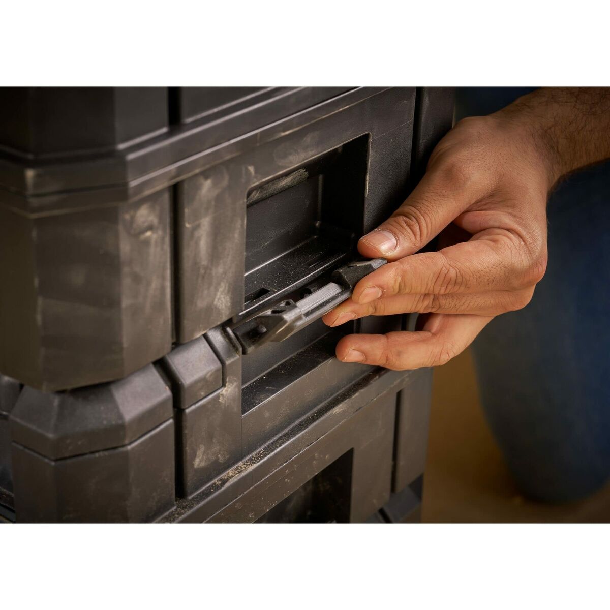 V5HB9704E533940453D3D120B8585759A2ER5854913P7