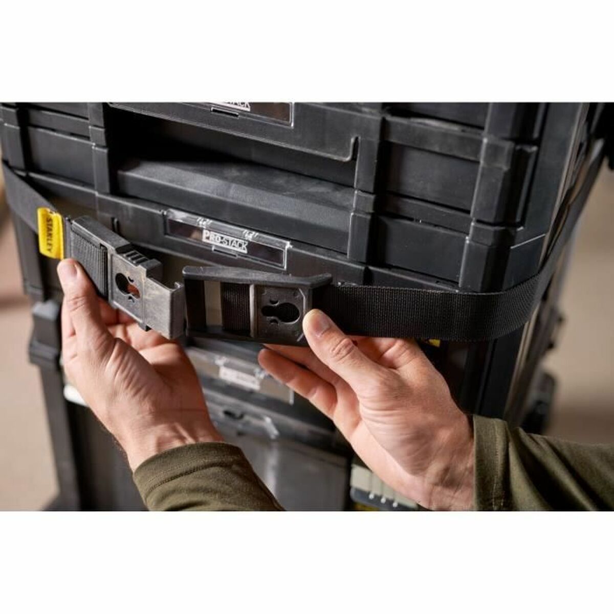 V3H02EC96155619151659A18348C221996FR7214805P8