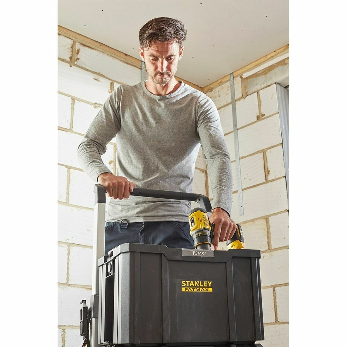 V6H9B9BDF4A9C183286729CD1131FBF5F9BR7655271P3