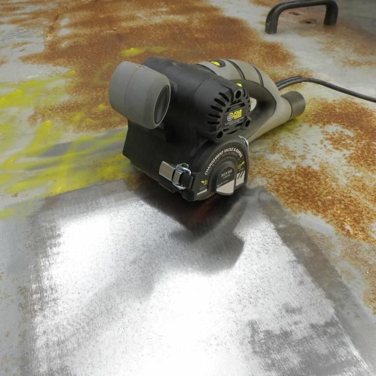 V9HFC14E57C9DC331563DDD6712C9714B27R6250330P4