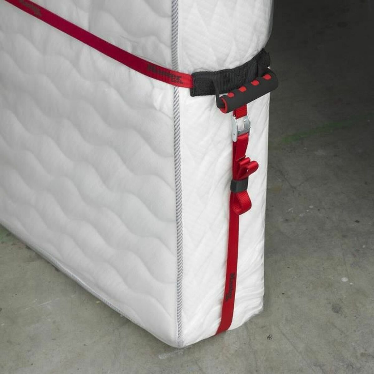 V5HC15F8CD08408D1160FE1100B70284441R4385110P2