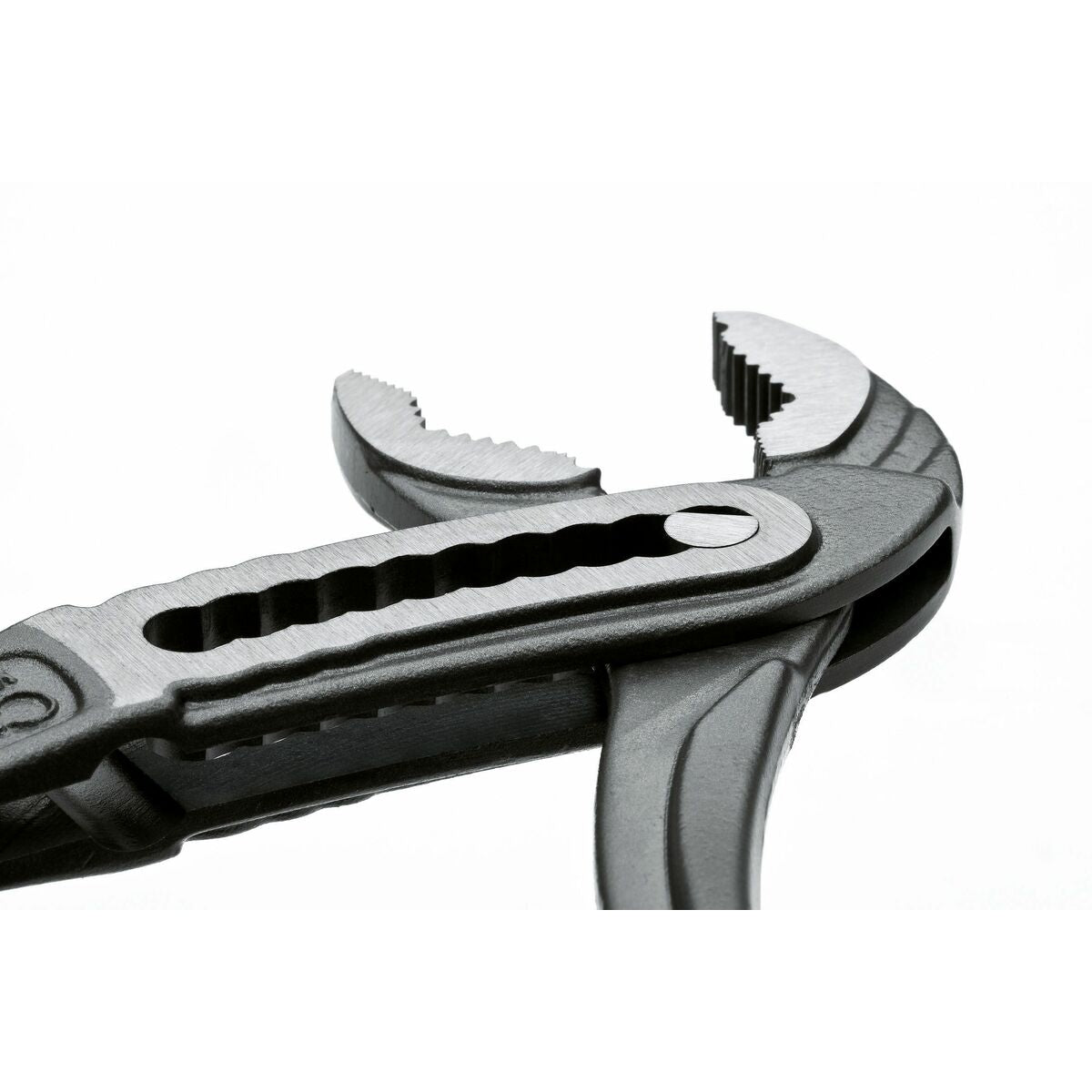 V4H5DEA559B10DD414CDC238F6FEFED3C1ER6615977P3