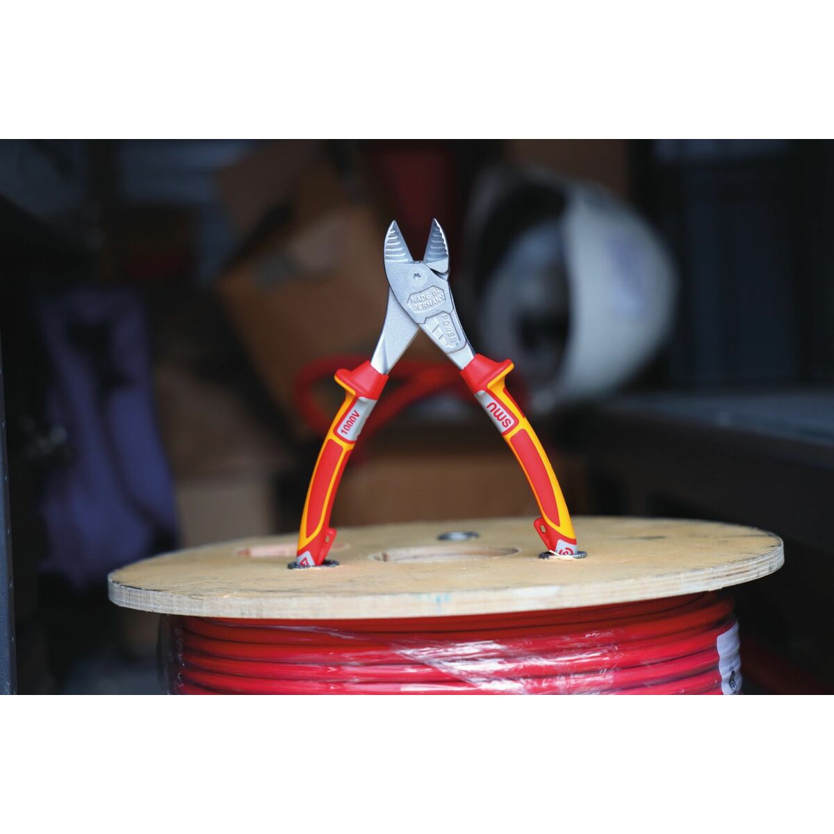 V4H83EA2BEEAD9E0FAF48B70C9817B57AE5R6616549P3