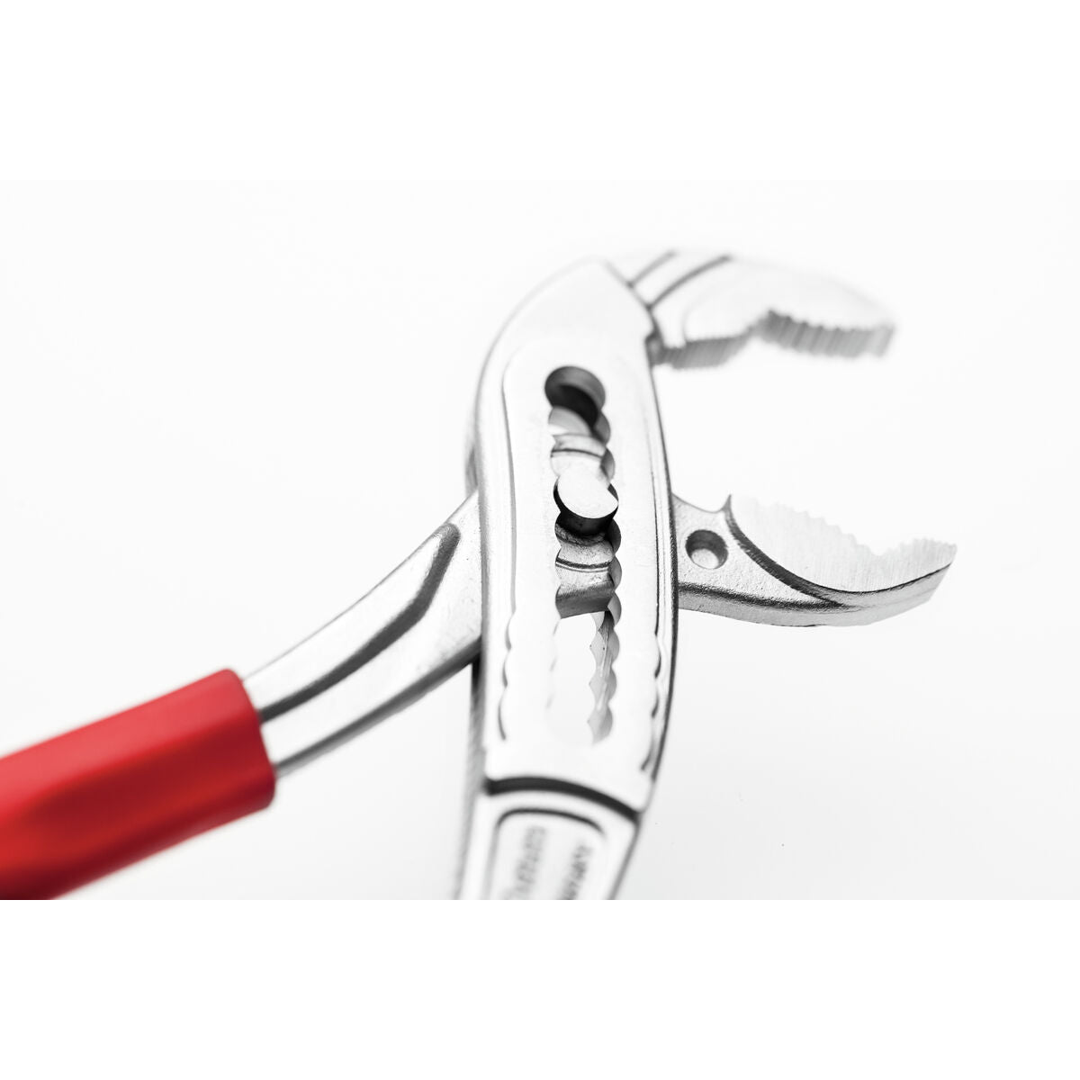 V5H907998077765404A0A7D75B0BC79FEA7R6614960P5