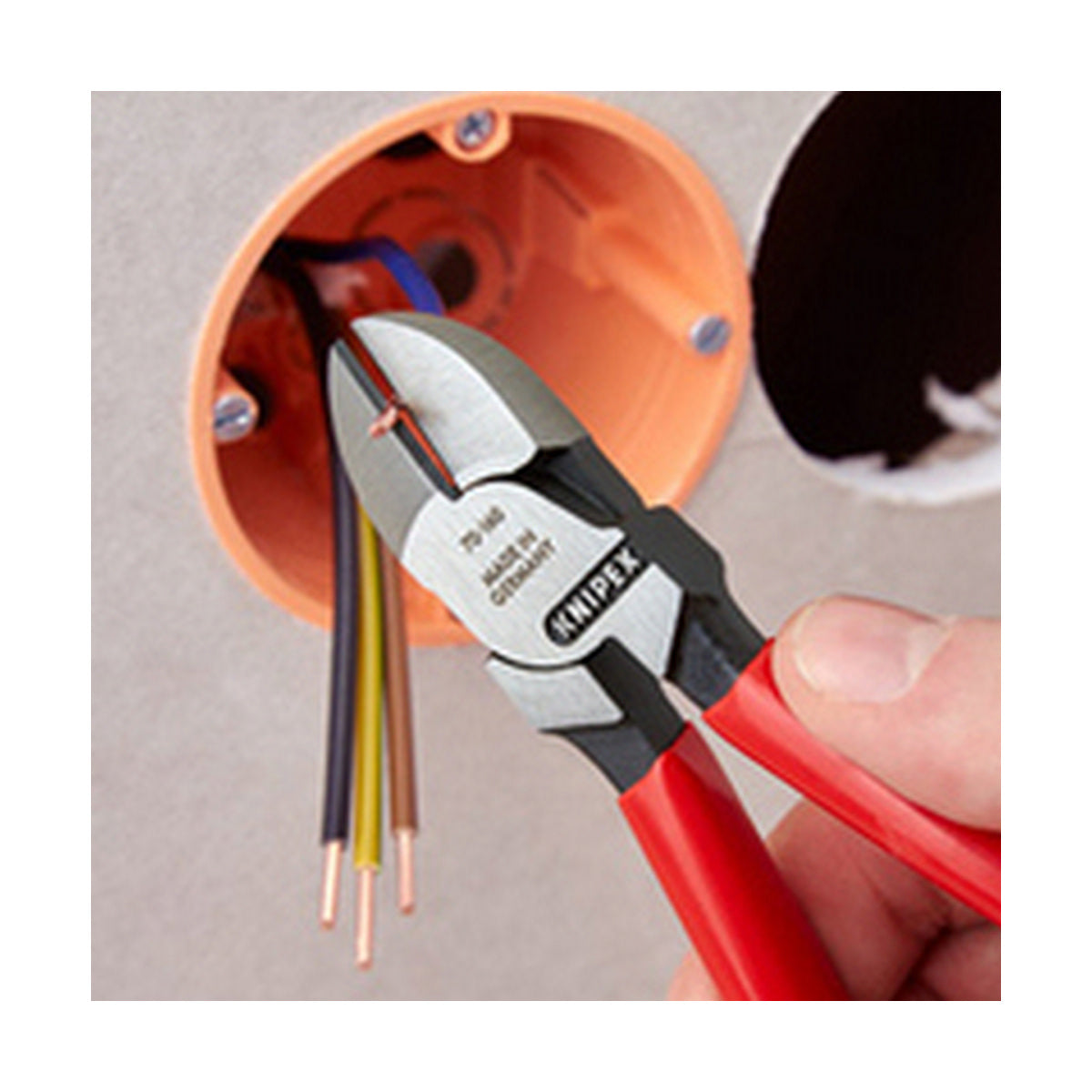 V9HEA278F025F98E0A948FB5A2A5C778652R3449852P9