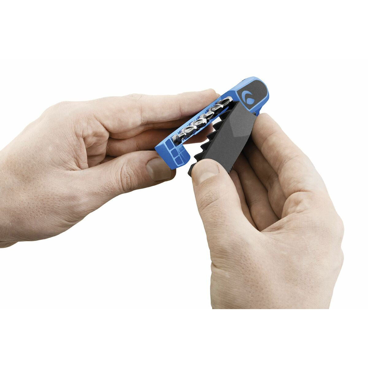 V3HAC70DABA7EEA46DC5F0F1E2950C824C9R7360297P6