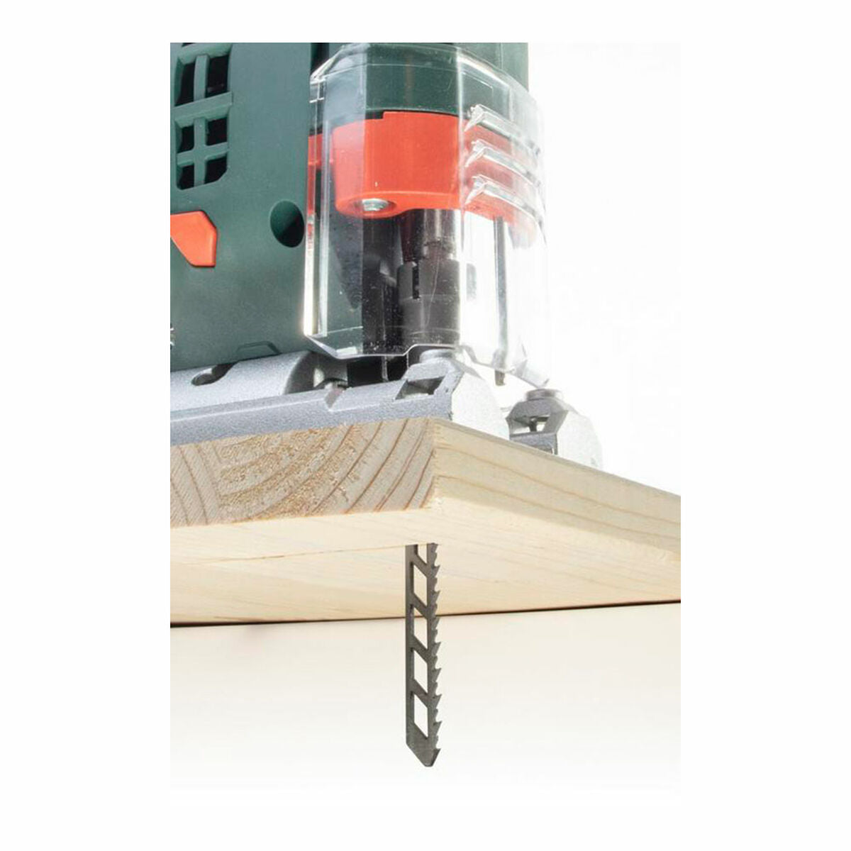 V4H364168CFF59FCF14DF4EC208A1439A60R5823803P2