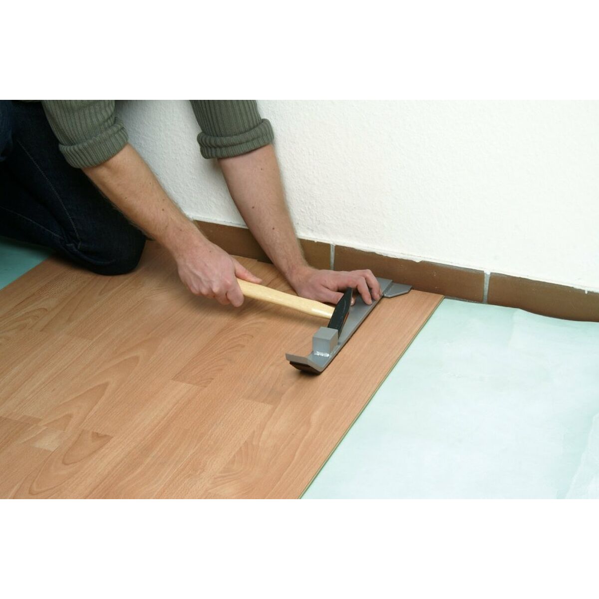 V8H851FA14630E555E79407BCACE61B6421R3447855P3