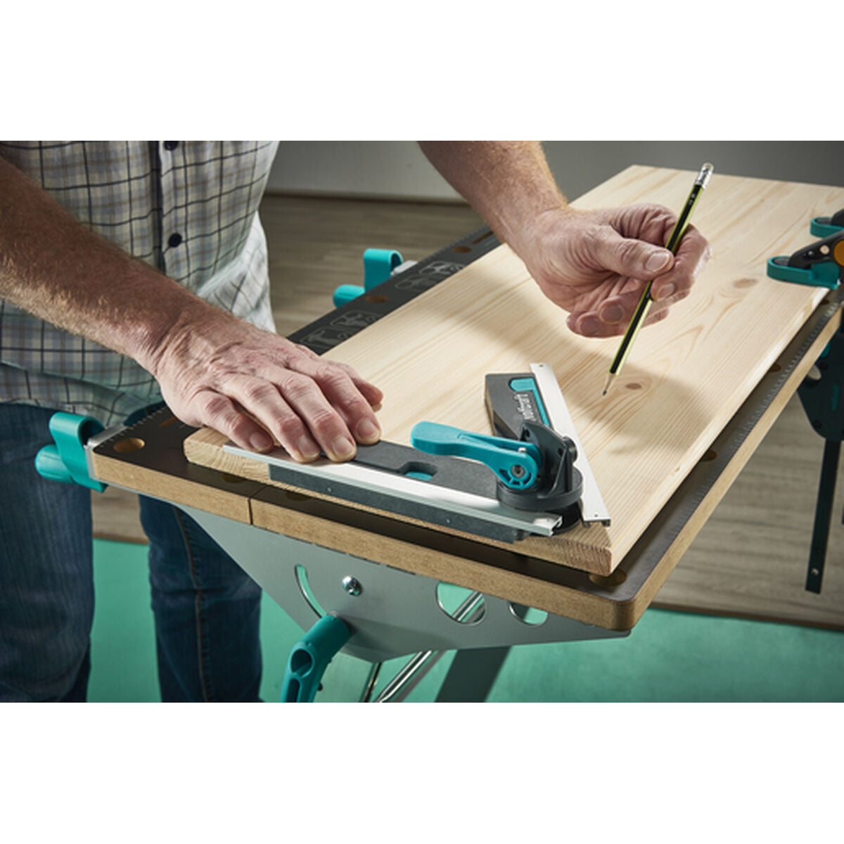 V7HA0182E4102F39EB4C79B292A1ADA5821R3637008P10