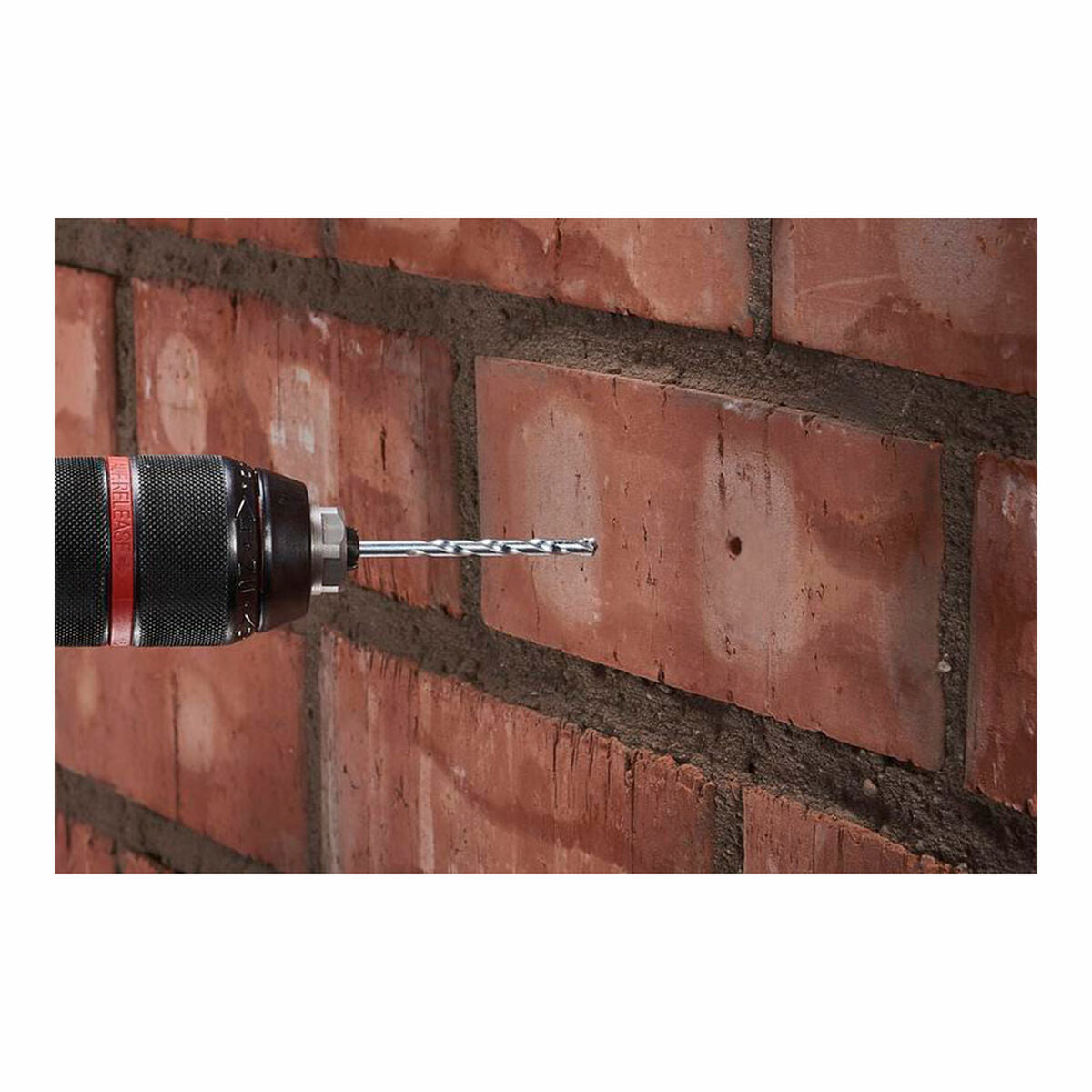 V3H67DF3E5A3A6A67A1F9D38DBF4C660734R6734798P4