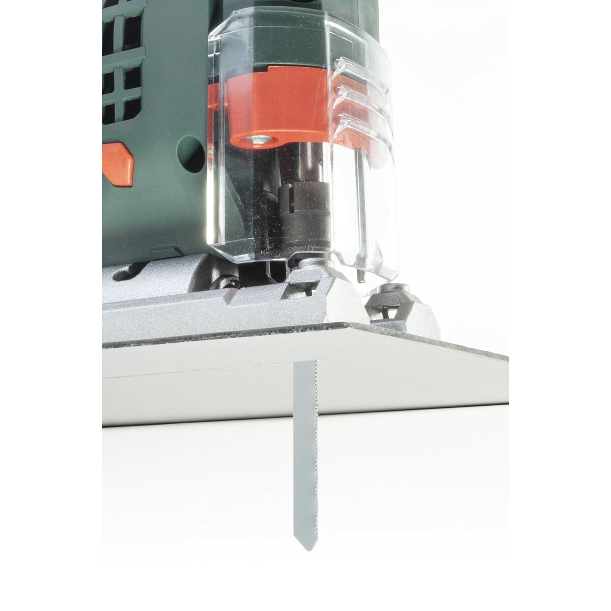 V8H1682A586179BCE35650FA94AD88781CER3451044P4