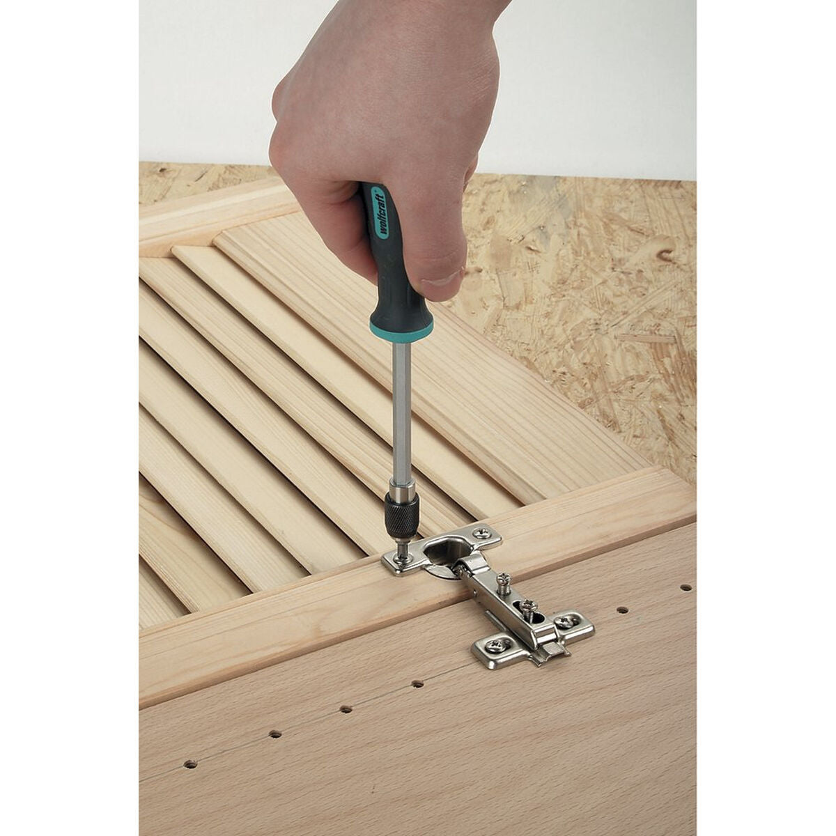 V11H8CF5B050858B214F5C2C5BC399A4265BR7233936P5