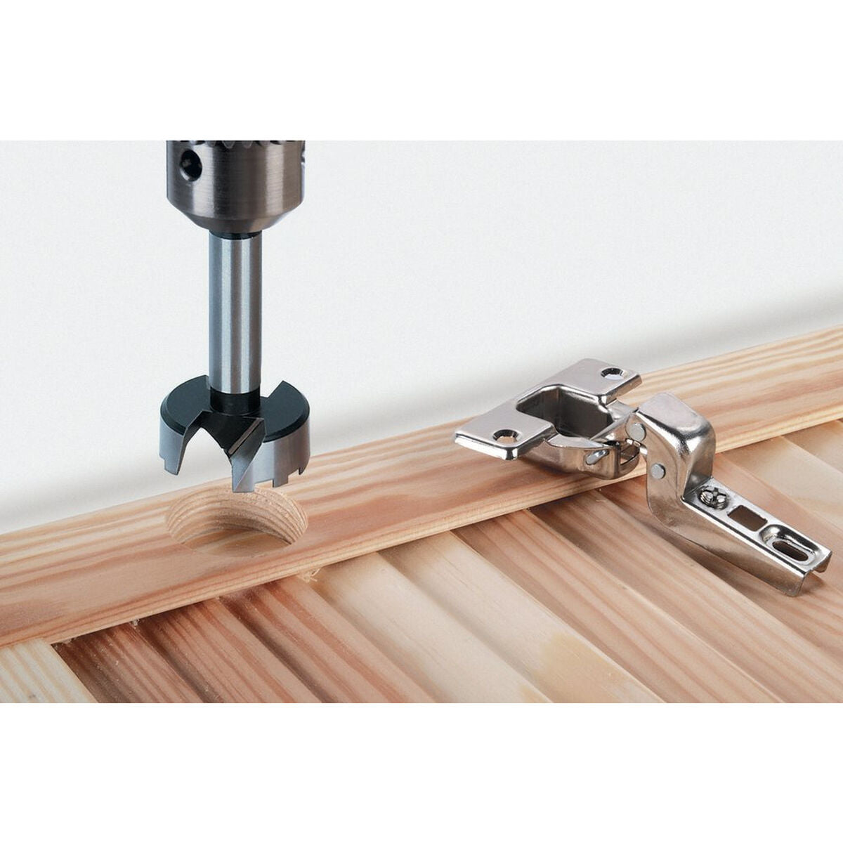 V6H9548DF23279A5A42081C1E82205E15BAR3636994P2