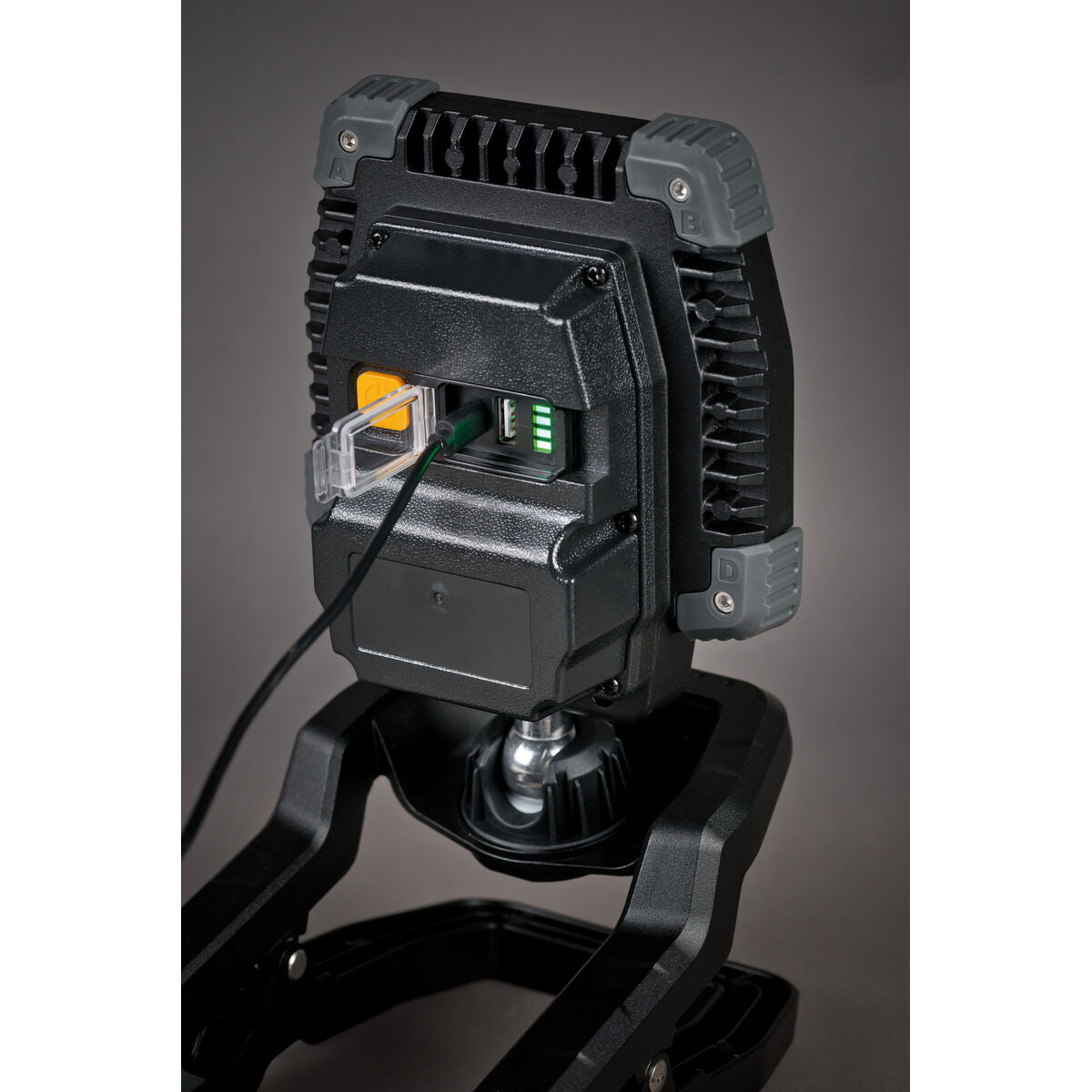 V4H4DC08EEBB05F83792B107D9C5F81DAC6R6637693P8