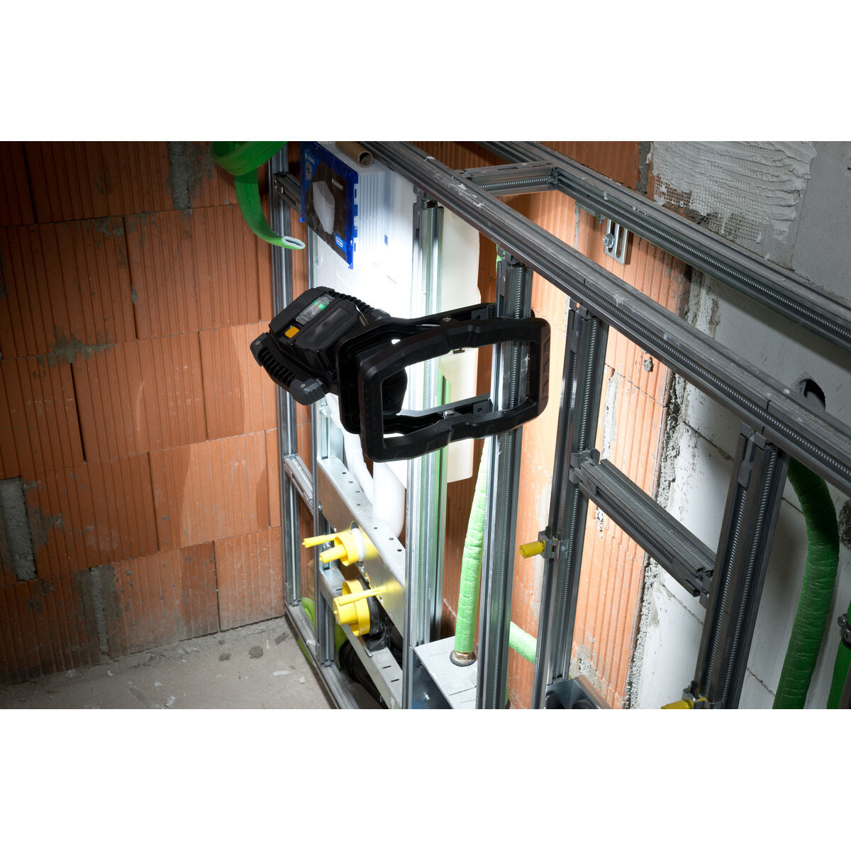 V4H15A5C7EEA7350AB0013224E1A8E8932ER6637697P10