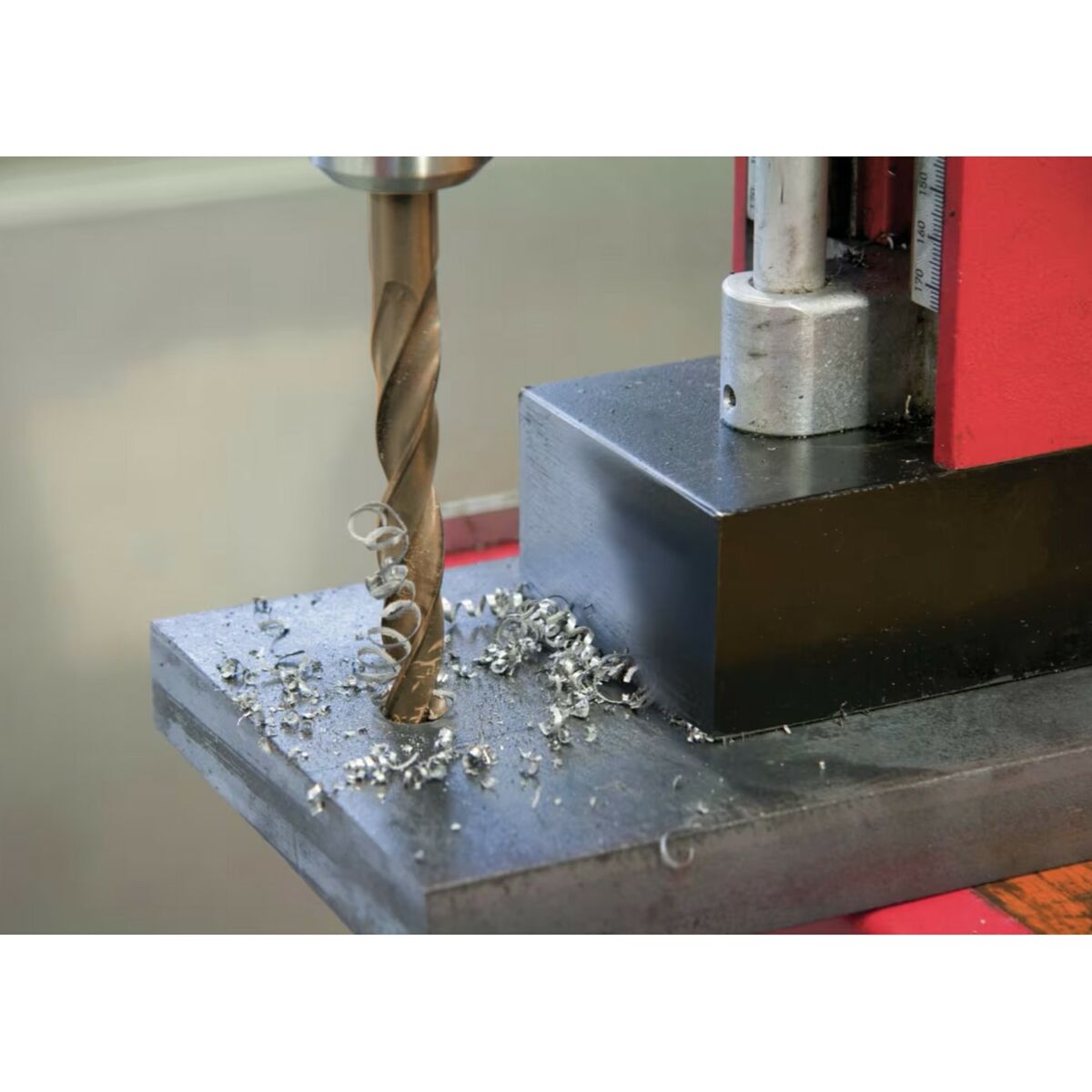 V5HE58092EE267CE8FB363421A9D2E43A00R6624410P4