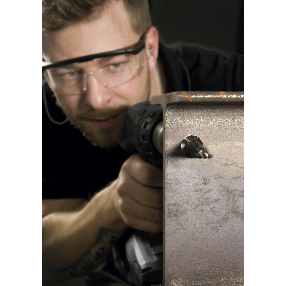 V4HD1504DEF3F586441F2D7A1AD6213236DR6636144P7