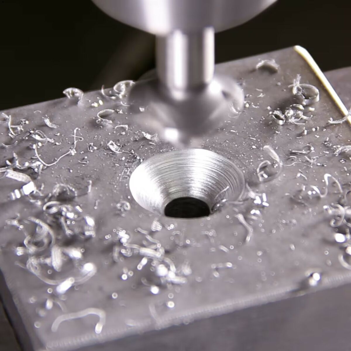 V4H57951127C09FC90F5C91EFE3026EEB5CR6637875P6