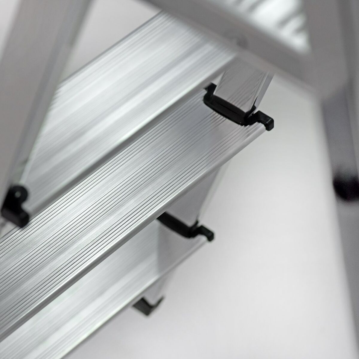 V6H8AA1E48200CEC2E7B90F178E61EB2E3FR3891184P3