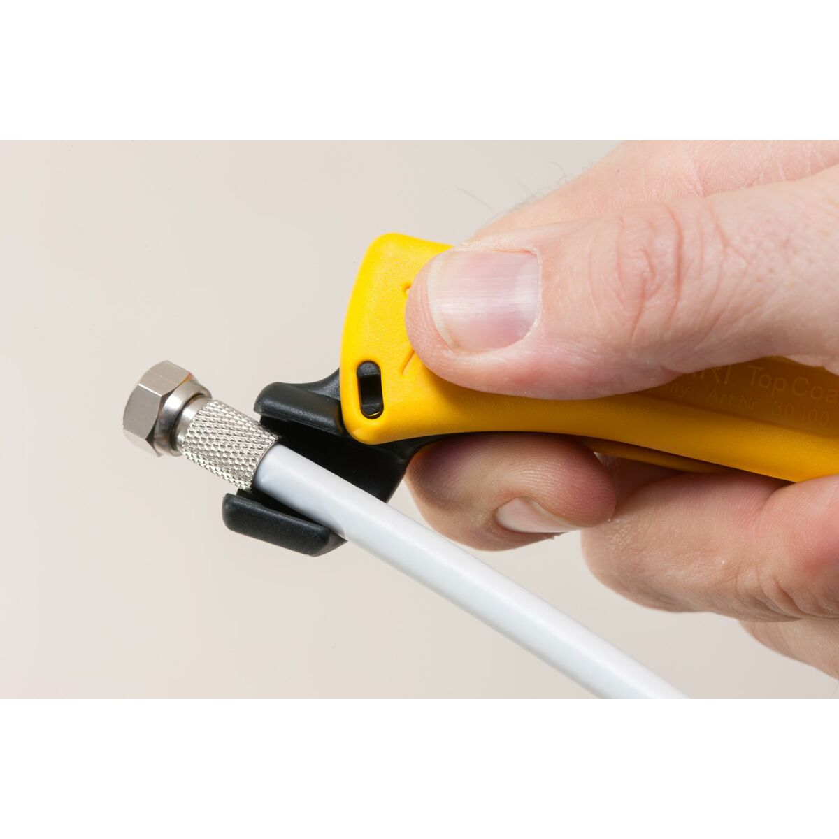 V4H51DD652B3C44724701A2ED01894F4D6AR6618793P4