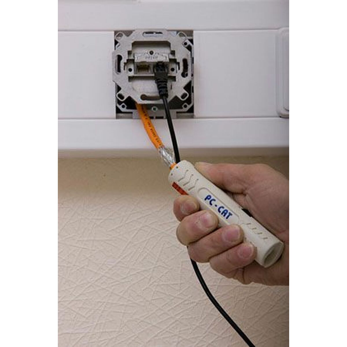 V4HE2153460B1EB5878ED5A19BF12E2F57DR6630022P6