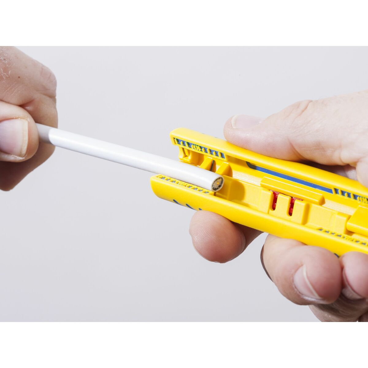 V4H55651305DBC1B56497DA5DCF6CED499ER6630010P4