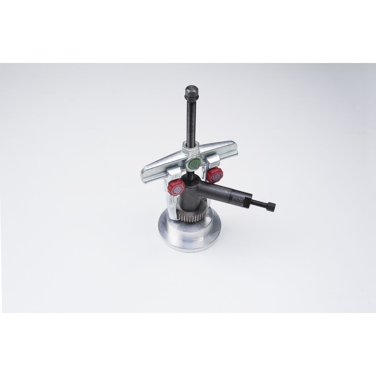 V4H3B1683A098838A0B8AB81657190E8176R7221915P3