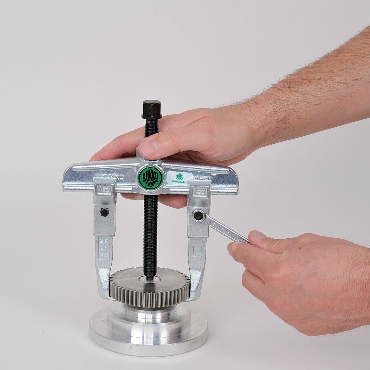 V3H3671B982C9CC0814130A75379C27C3A8R7061325P6