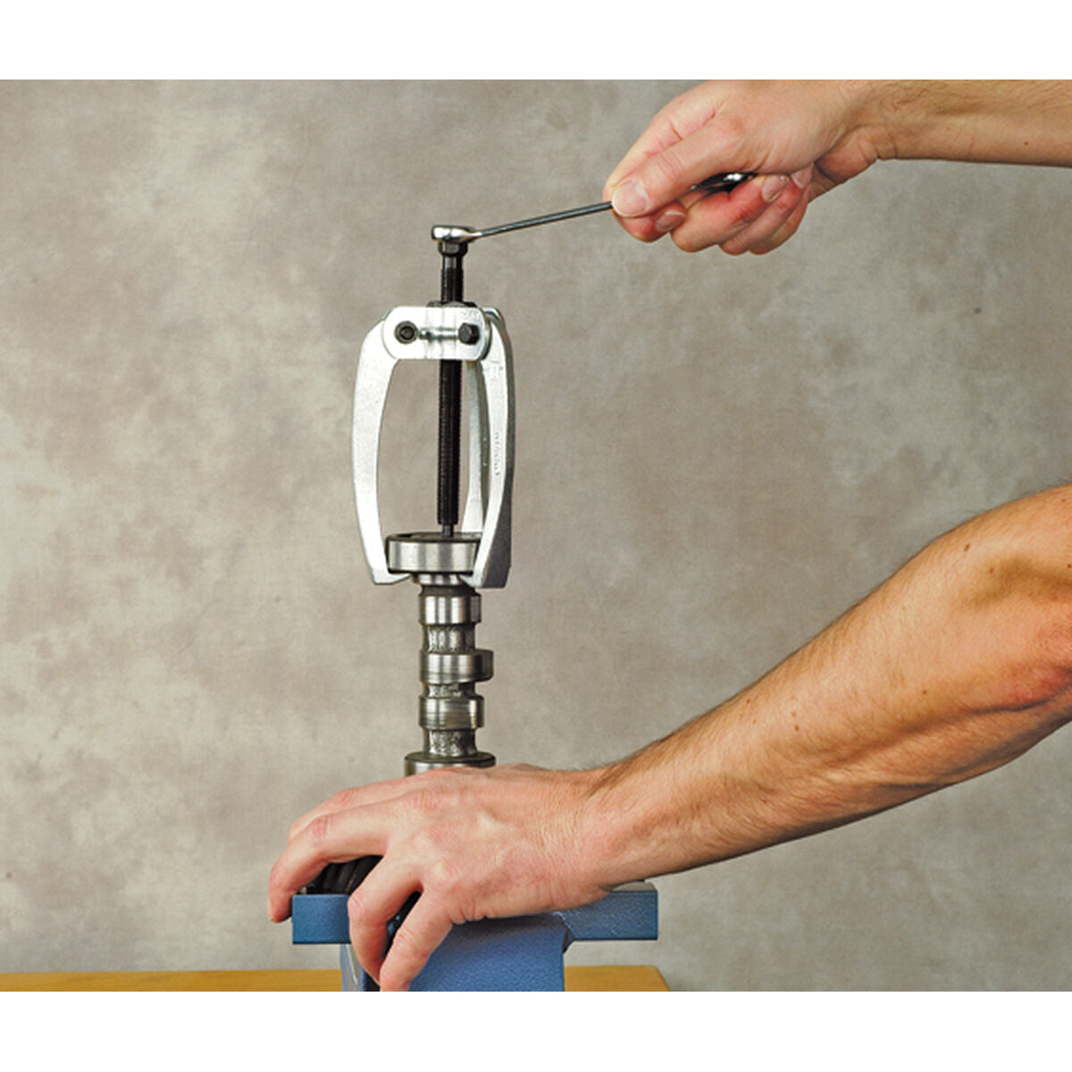 V3H67AC8950B1DD7723CA91A23C08759496R7061516P3