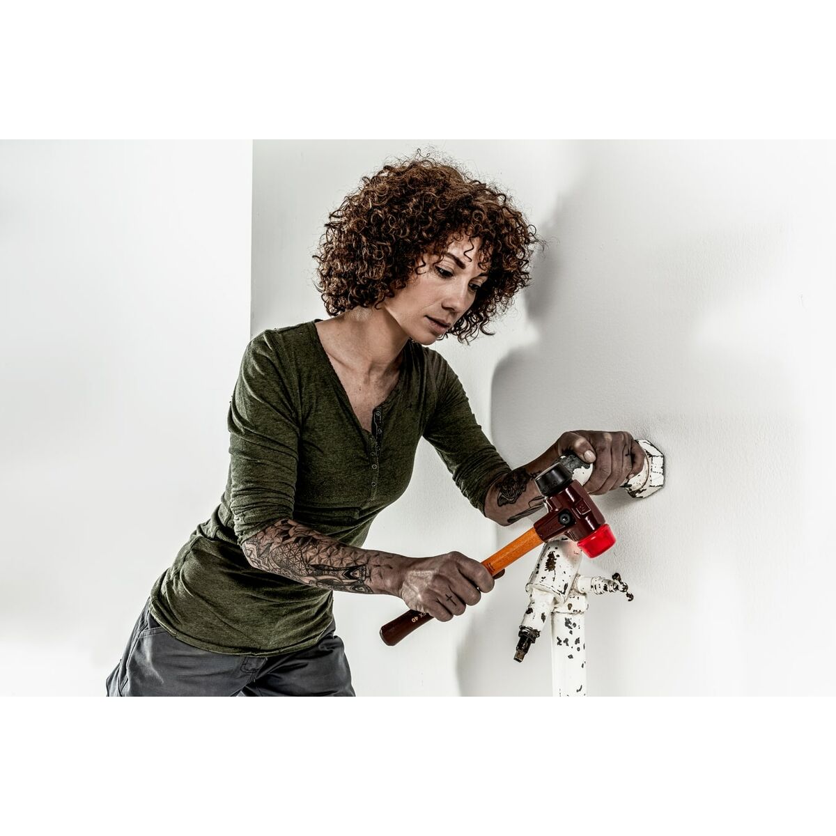 V3H3FAA1BDDDD52BFA7D617E499E077E377R7066947P5