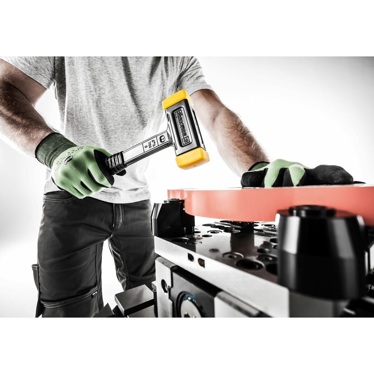 V4H135BB3C4F13E7A1C8D9116680DF12895R6597961P4