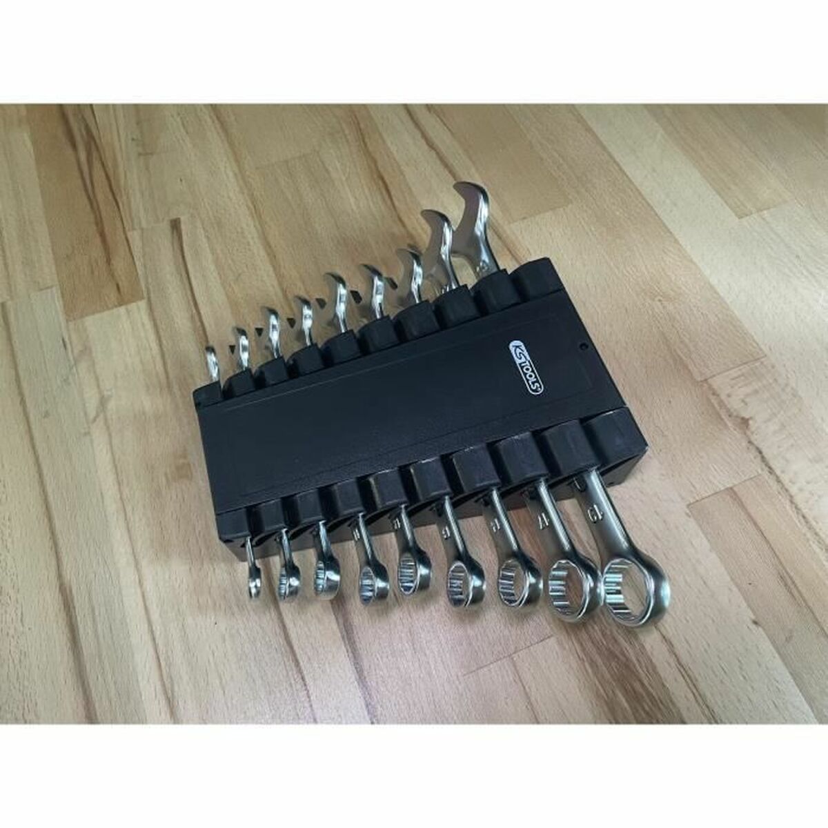 V5H279A2FB7C1C02BA70B4E310E966EB3F4R6120456P2