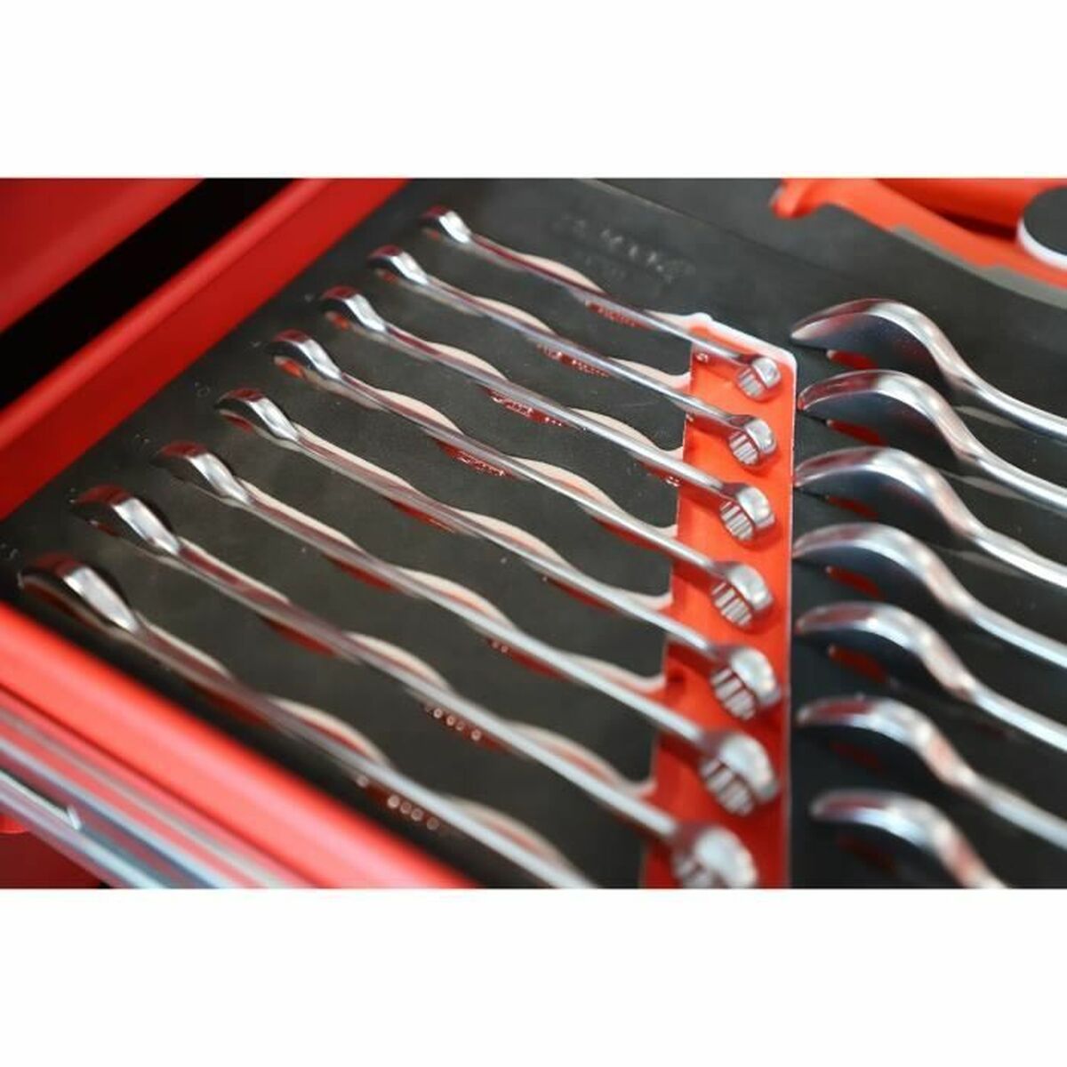 V3H982EE1E21E0AE6EBF83CAB6C477BC398R7501678P3