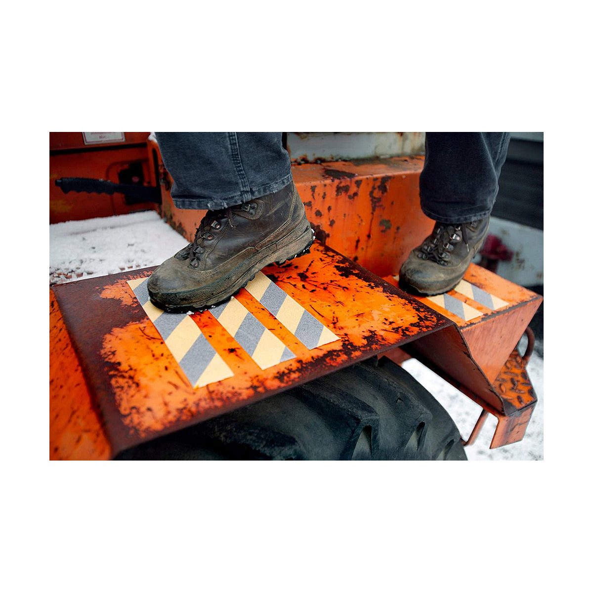 V8H08DB497F10A7BDB981EF286963E81434R1811143P5