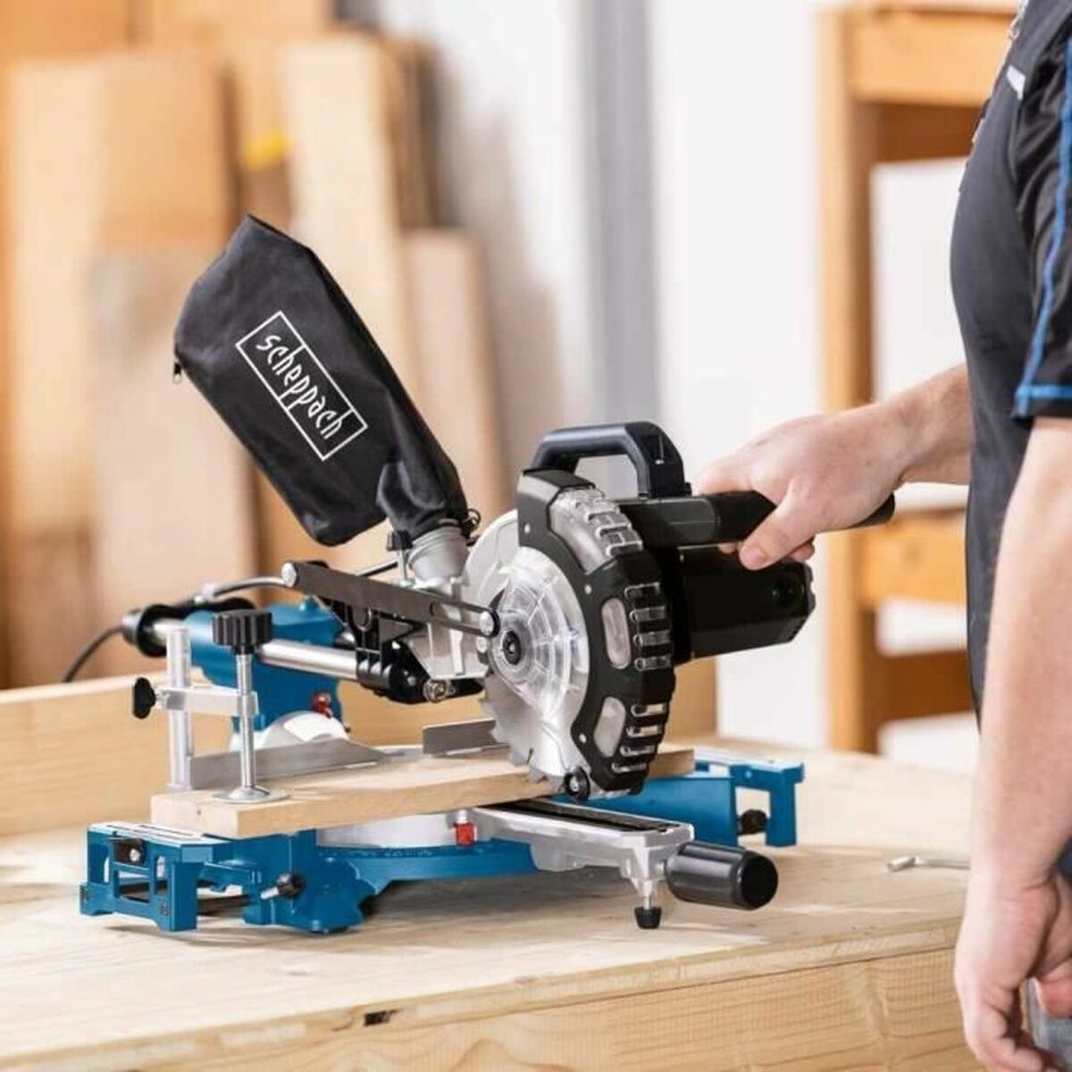 V7HE8A622A3C18CFD3AE05C6AEBC814CA5CR6265872P3