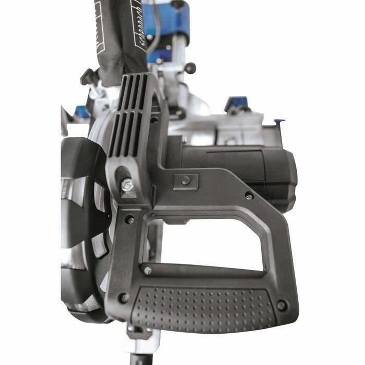 V4HB0C6D117C701FEEFA06DF638B6BCCEDFR6066842P2