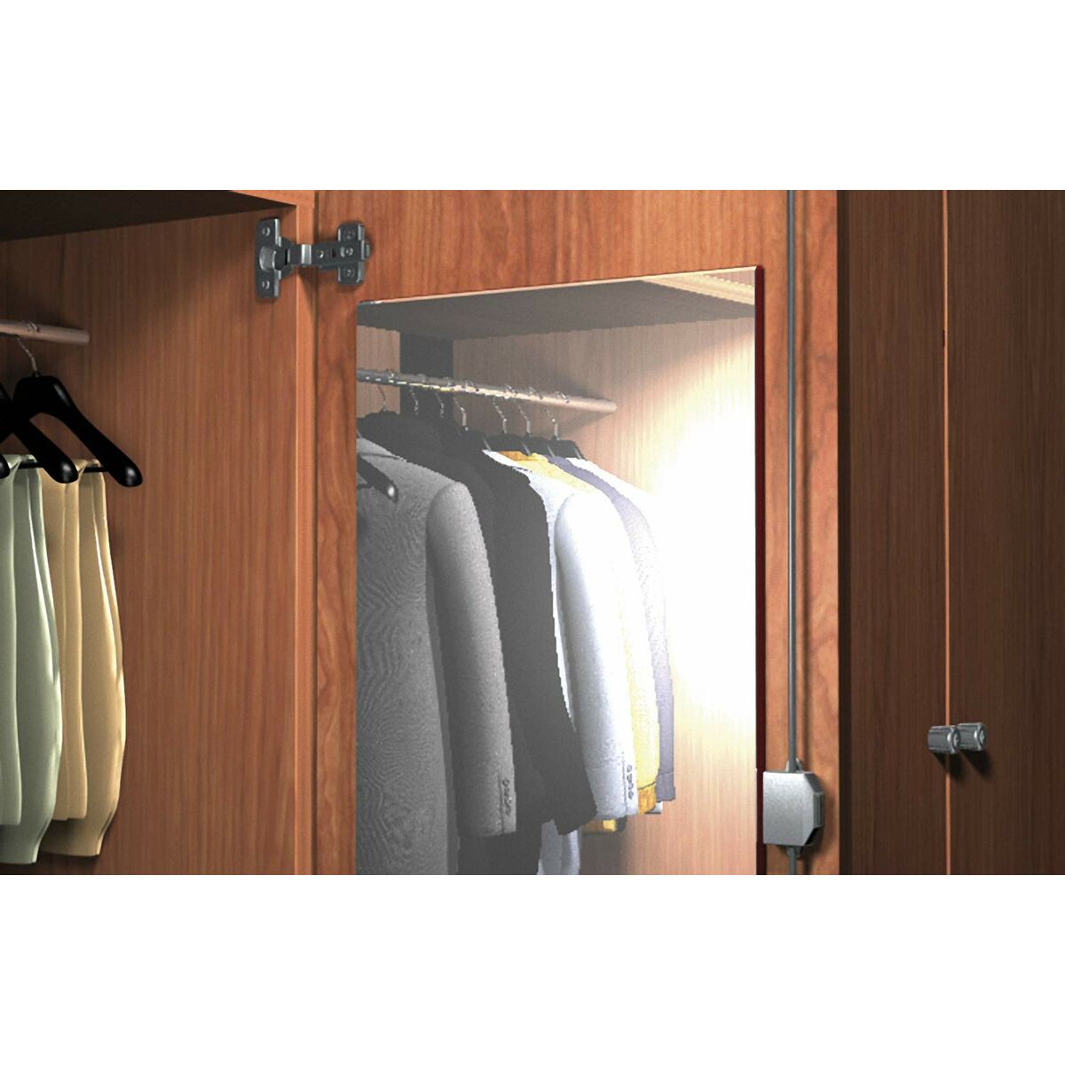 V9H7997FDD078446D43736D978A37961784R3445881P5